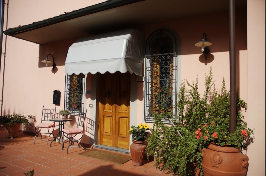 Affittacamere Villa Delia Лукка Экстерьер фото