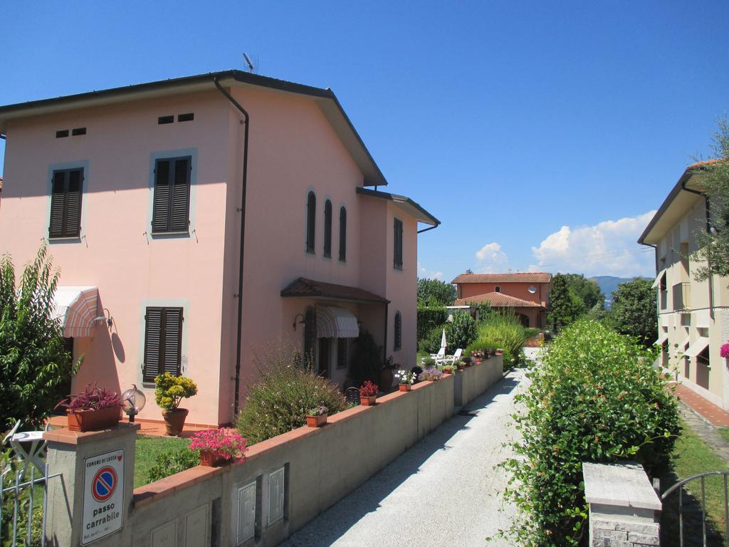Affittacamere Villa Delia Лукка Экстерьер фото